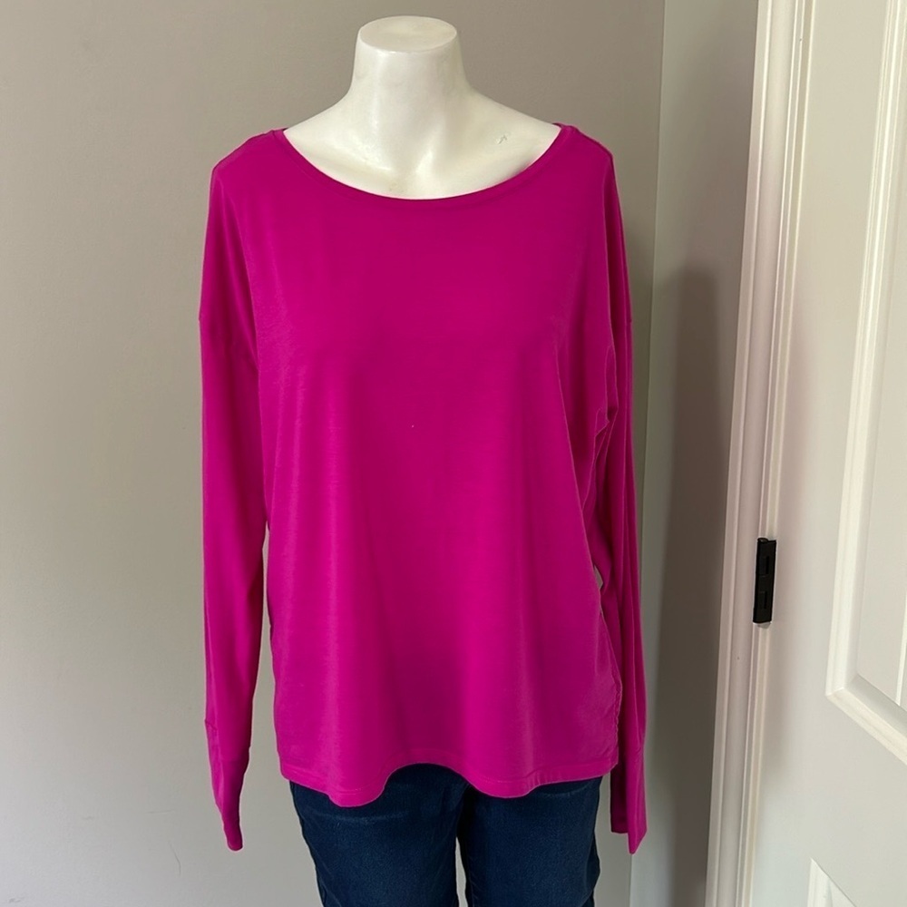 Athleta Long Sleeve Tee in Bright Pink